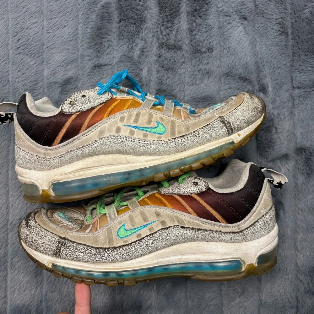 Nike air max